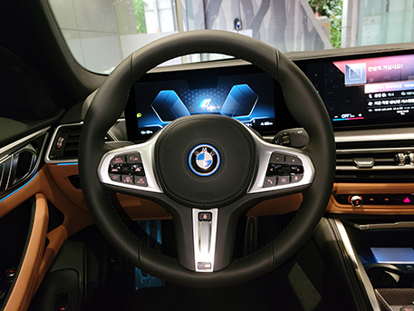 타고 : BMW i4 소개 타고 : Bmw I4 소개