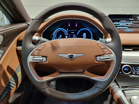 전기차 제네시스 G80EV Genesis 스티어링휠 스티어링핸들 드라이빙휠 운전대