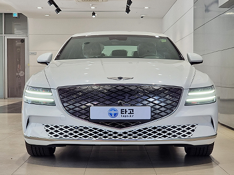 전기차 제네시스 G80EV Genesis 전방 프런트 전조등 헤드램프 헤드라이트