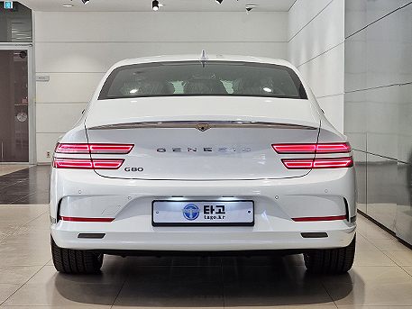 전기차 제네시스 G80EV Genesis 후면 후면부 후방 리어램프 백라이트