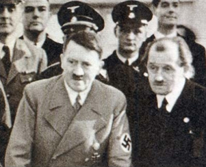 아돌프 히틀러와 페르디난트 포르쉐