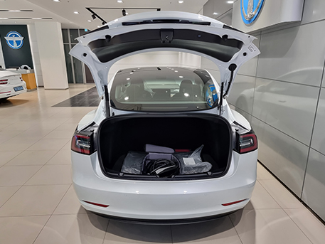 전기차 테슬라 모델3 Tesla Model3 트렁크 컴파트먼트 부트 트렁크룸 수납공간
