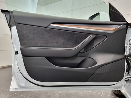전기차 테슬라 모델3 Tesla Model3 도어 앞문 뒷문